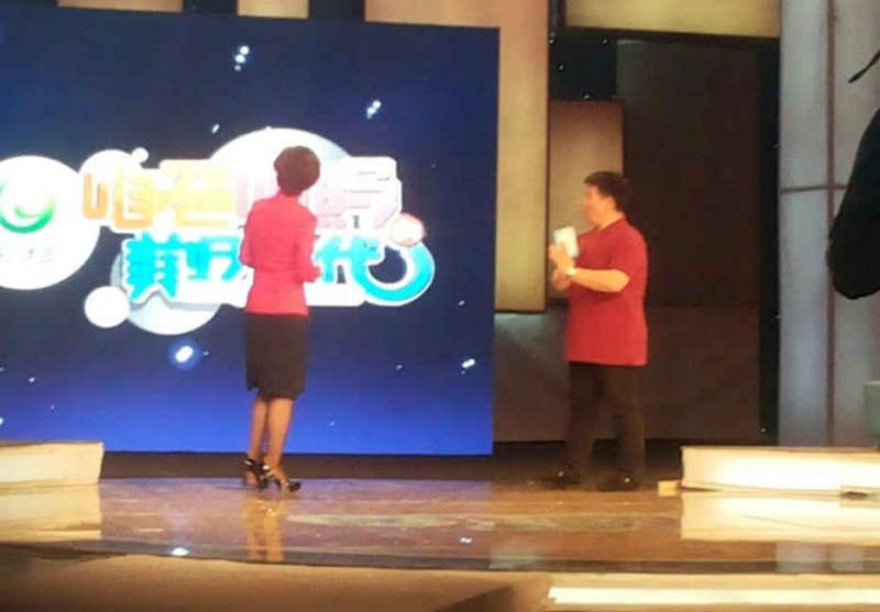 潔福地板推出老年人pvc地板做客北京咱爸咱媽節